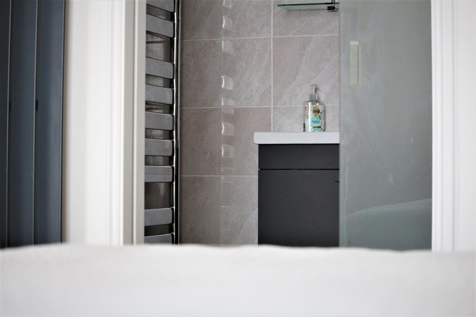 Warwick House - Stunning House With Terrace And Sea Views, Sleeps 11 Villa Worthing Buitenkant foto
