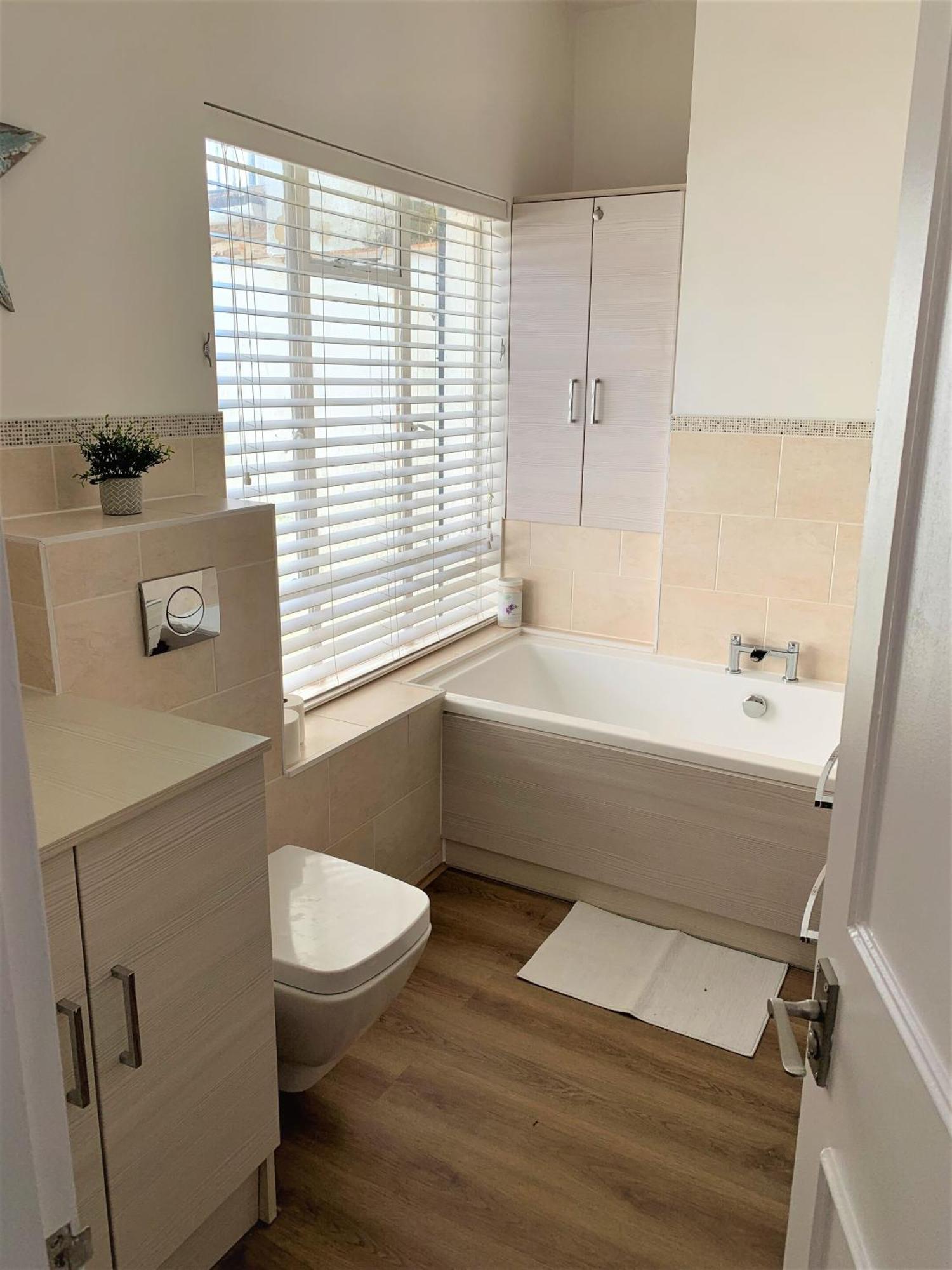 Warwick House - Stunning House With Terrace And Sea Views, Sleeps 11 Villa Worthing Buitenkant foto
